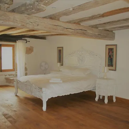 Bed & Breakfast Manoir De La Basse-cour