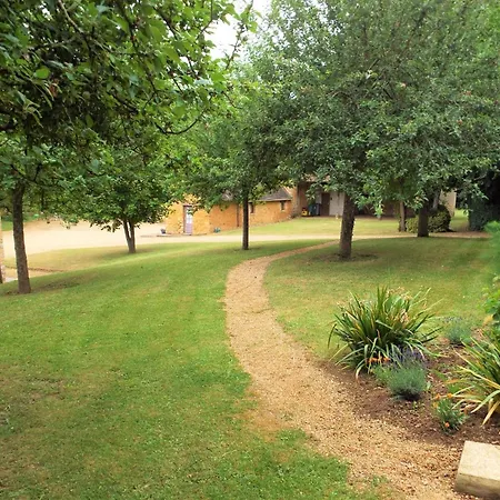 Manoir De La Basse-cour Bed & Breakfast Asnieres-sur-Vegre