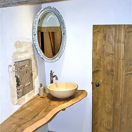 Manoir De La Basse-cour 3* Asnieres-sur-Vegre